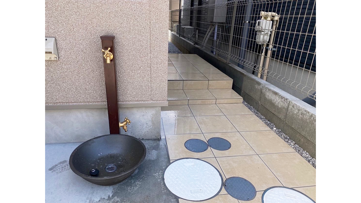稲城市